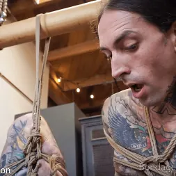 Elise Graves en 'Kink Partners' Suspender la incredulidad (Miniatura 10)