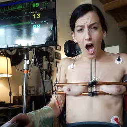 Elise Graves en 'Kink Partners' Es hora de respirar (Miniatura 3)