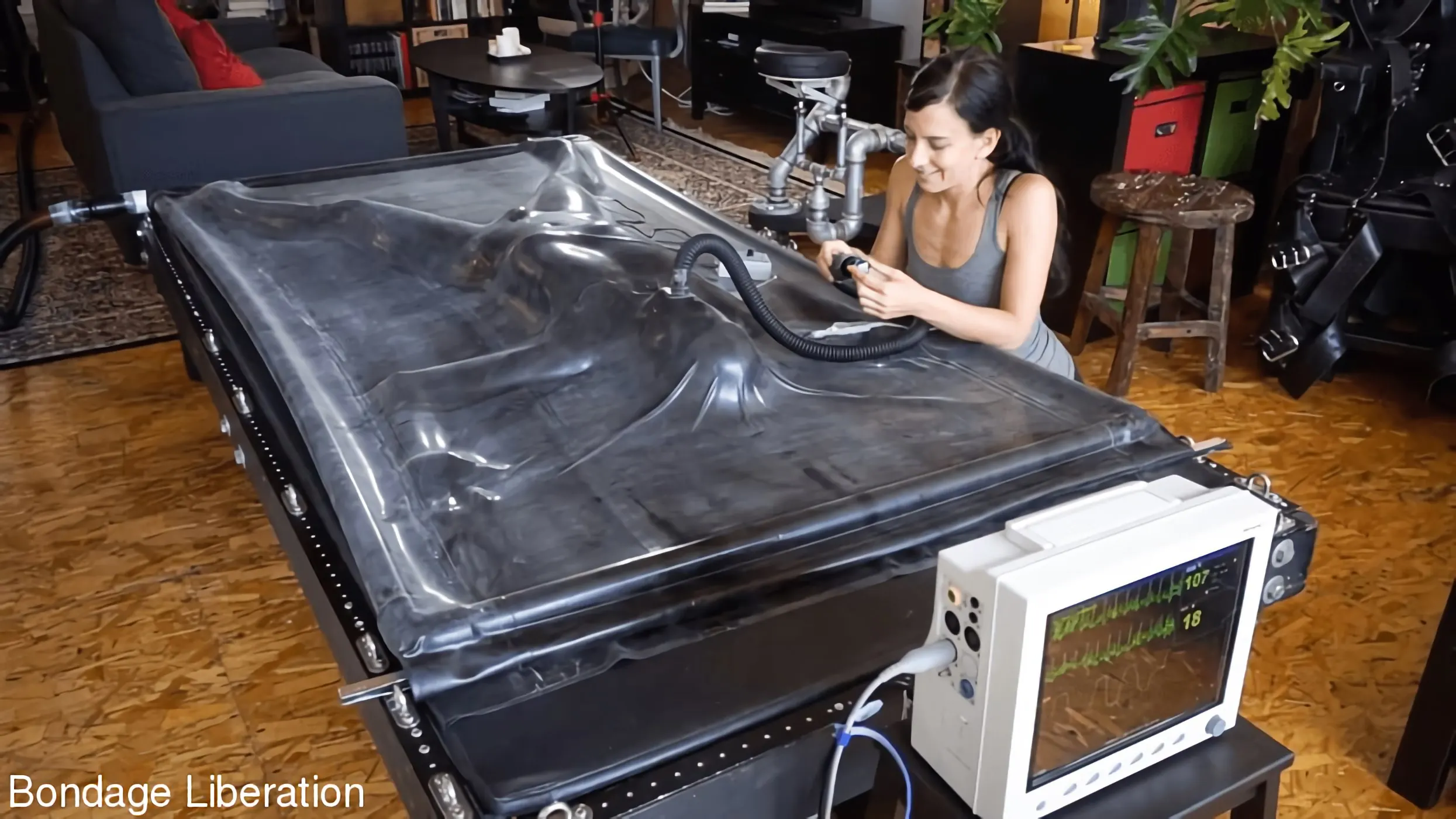 Kink Partners 'Envasado al vacío' protagonizando Elise Graves (foto 17)