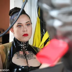 Elise Graves en 'Kink Partners' Cuando Elise conoció a Edén (Miniatura 6)