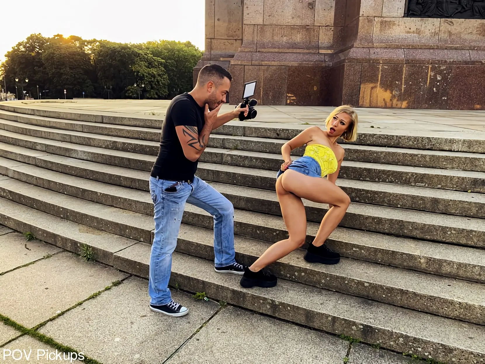 Kink Partners '¡La ADOLESCENTE rubia Gabi Gold follada por un extraño en PÚBLICO!' protagonizando Gabi Gold (foto 8)