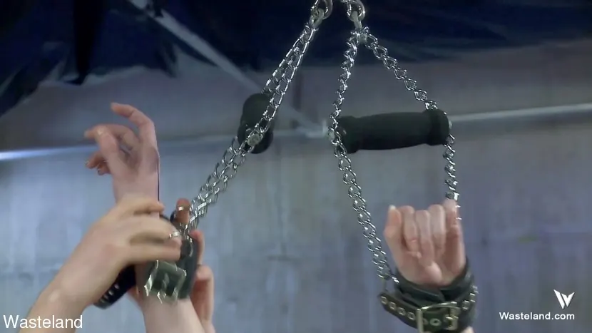 Kink Partners 'マスターの女の子:「彼女が取ることができるすべて」 - マスタージョニー、ジア' 主演 Gianna Love (写真 3)