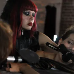 Goddess Starla に 'Kink Partners' モントリオールのダンジョンで (サムネイル 17)