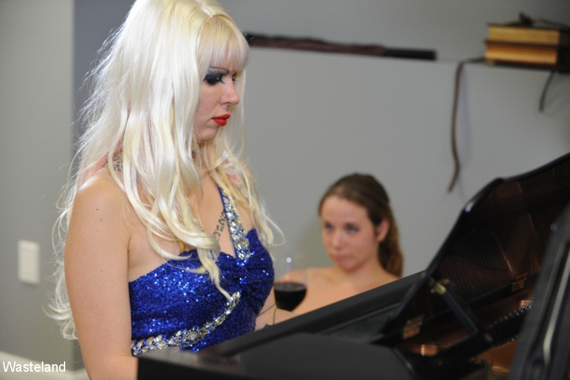 Kink Partners 'The BDSM Piano Recital' starring Goddess Starla (Photo 3)