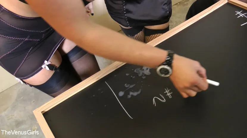 Kink Partners 'CONCURSO DE CORRIDAS POR EQUIPOS DE BALONCESTO' protagonizando Helly Mae Hellfire (foto 8)