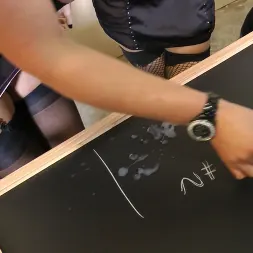 Helly Mae Hellfire en 'Kink Partners' CONCURSO DE CORRIDAS POR EQUIPOS DE BALONCESTO (Miniatura 8)