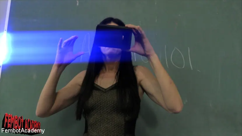 Kink Partners '¡La Maestra ahora es mi Fembot!' protagonizando India Summer (foto 4)