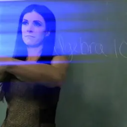 India Summer en 'Kink Partners' ¡La Maestra ahora es mi Fembot! (Miniatura 5)