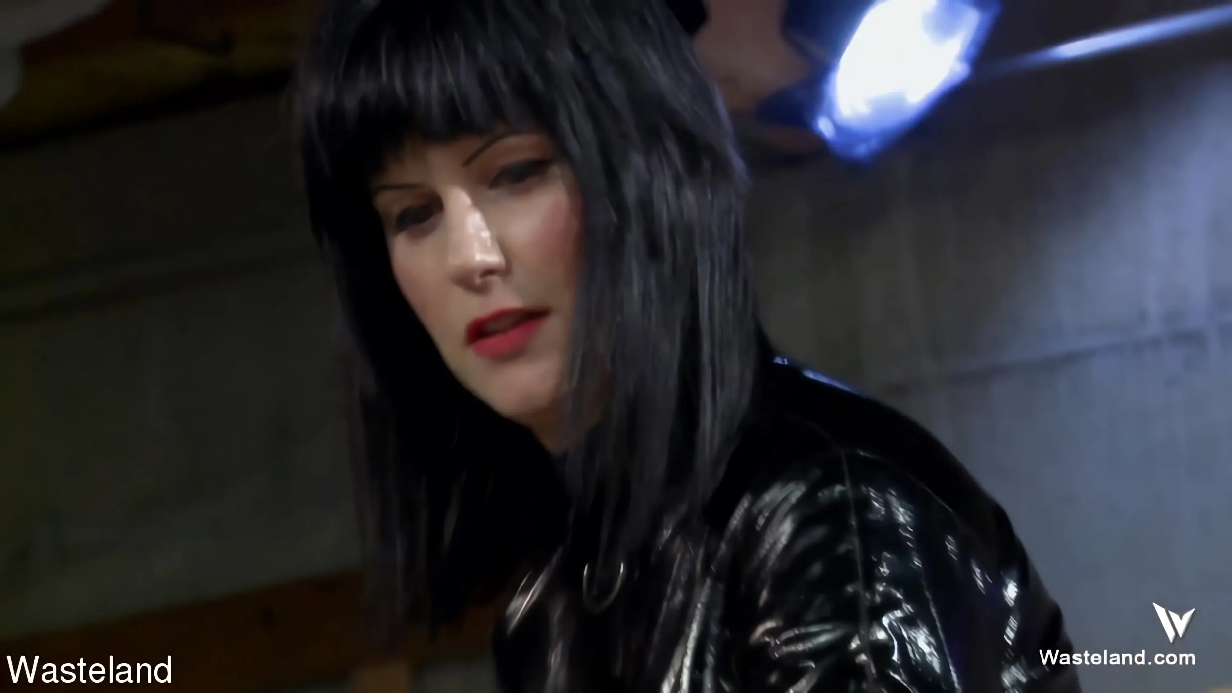 Kink Partners 'Two Doms and a Sub: Master EricX, Jada Sinn, Ava Mir-Ausziehen' starring Jada Sinn (Photo 5)