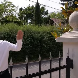 Jenifer Jane in Bikini Babe Footjobs Poolside (Photo 15) Jenifer Jane in 'Kink Partners' Bikini Babe Footjobs Poolside (Thumbnail 15)