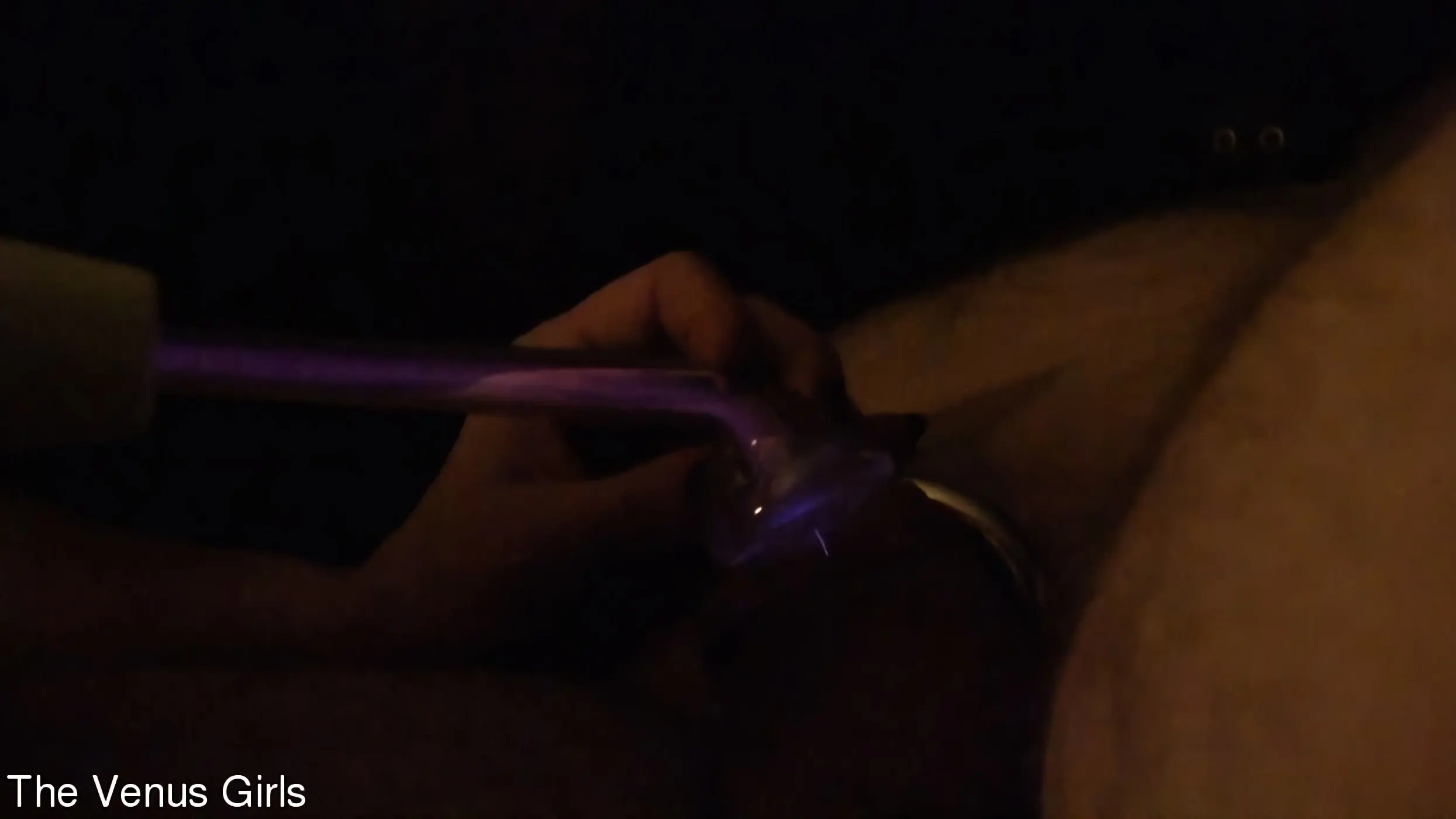 Kink Partners '私たちの手をファック - ピギーステップパパ - ブラット女の子ジェシーとほのめかし' 主演 Jessi Palmer (写真 6)