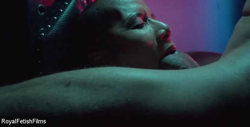 Jet Setting Jasmine に '映画のような人生' from 'Kink Partners' (写真 5) Kink Partners '映画のような人生' 主演 Jet Setting Jasmine (写真 5)