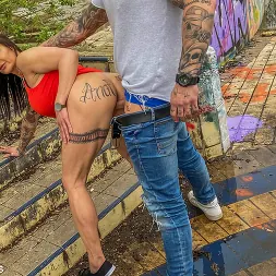 Julia Exclusiv in 'Kink Partners' Milf Hunter cums on her ass after anal fuck! (Thumbnail 4)