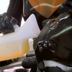 Krankenschwester Cheyenne に 'Kink Partners' ツヴァイ・ゲゲン・グミ患者ヌル (サムネイル 11)