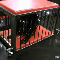 Lady Ashley en Deviant: Capítulo uno (foto 4) Lady Ashley en 'Kink Partners' Deviant: Capítulo uno (Miniatura 4)