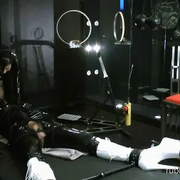 Lady Ashley en Deviant: Capítulo uno (foto 11) Lady Ashley en 'Kink Partners' Deviant: Capítulo uno (Miniatura 11)