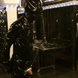 Lady Ashley in Quoad Locus: Schwanzpresse (Photo 14) Lady Ashley in 'Kink Partners' Quoad Locus: Schwanzpresse (Thumbnail 14)