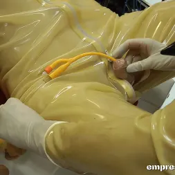 Lady Ashley に 'Kink Partners' イエローパート1 (サムネイル 4)