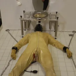 Lady Ashley に 'Kink Partners' イエローパート4 (サムネイル 4)