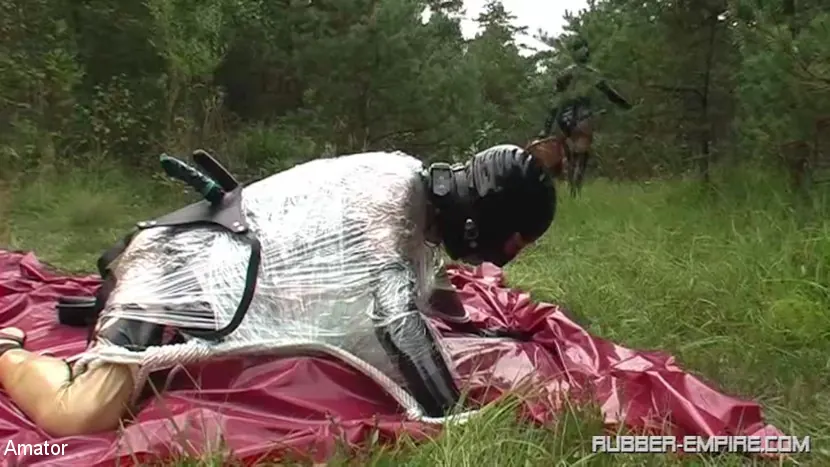 Lady Bijou に 'ビジューアウトドア' from 'Kink Partners' (写真 20) Kink Partners 'ビジューアウトドア' 主演 Lady Bijou (写真 20)