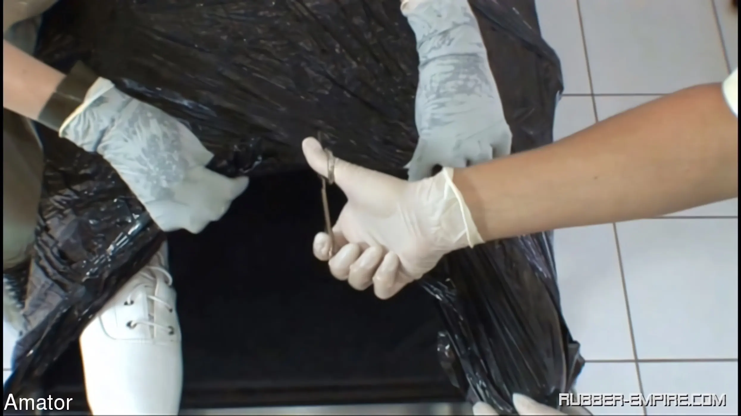 Kink Partners 'グミップペンクリニク (1/3)' 主演 Lady Bijou (写真 9)