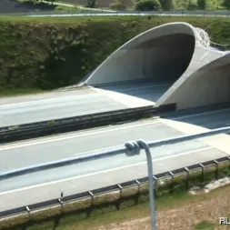 Lady Bijou en 'Kink Partners' Clínica de pups de goma (3 de 3) (Miniatura 19)