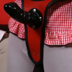 Lady Bijou に 'Kink Partners' 乗馬愛人:ストラップオン罰 (サムネイル 15)