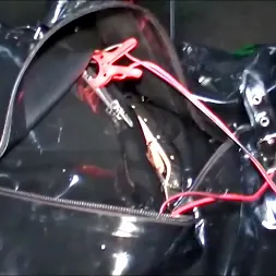 Lady Isis に 'Kink Partners' - Rubber Mummification (2 of 3) (サムネイル 4)