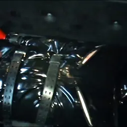 Lady Isis に 'Kink Partners' - Rubber Mummification (3 of 3) (サムネイル 14)