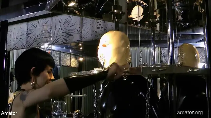 Lady Kandy に '絶対主題:第1章' from 'Kink Partners' (写真 3) Kink Partners '絶対主題:第1章' 主演 Lady Kandy (写真 3)