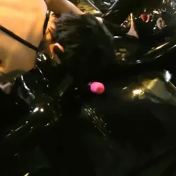 Lady Kandy に 絶対主題:第1章 (写真 8) Lady Kandy に 'Kink Partners' 絶対主題:第1章 (サムネイル 8)