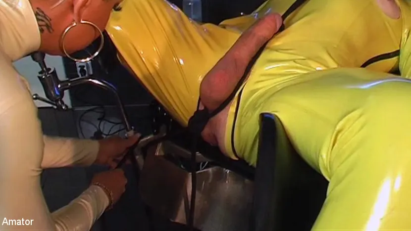 Kink Partners 'Rubber Goddess - A Classic (Part 1 of 3)' starring Lady Kate (Photo 8)