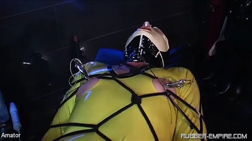 Kink Partners 'ゴムの女神 - クラシック(3のパート2)' 主演 Lady Kate (写真 11)