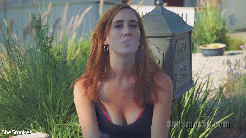 Kink Partners 'She Smokes 2' starring Lea Hart (Photo 14)
