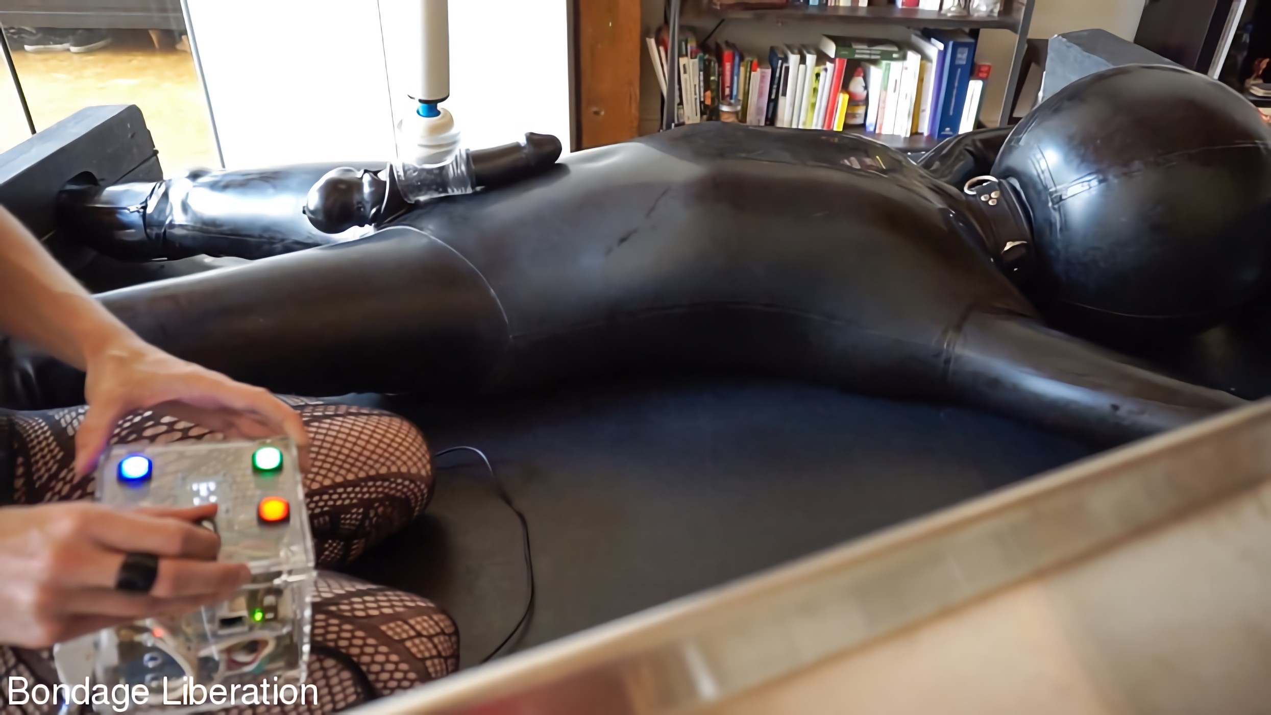 Elise Graves in 'Kink Partners' The Power of the Box (Thumbnail 5)