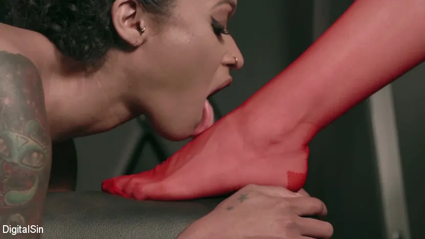 Lyra Law に 'あなたは愛人に従うでしょう' from 'Kink Partners' (写真 14) Kink Partners 'あなたは愛人に従うでしょう' 主演 Lyra Law (写真 14)