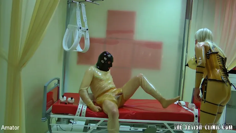 Madame Gilette en 'Clínica de Madame Gilette' from 'Kink Partners' (foto 5) Kink Partners 'Clínica de Madame Gilette' protagonizando Madame Gilette (foto 5)