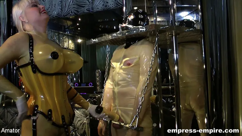 Kink Partners 'マダム・ジレット:ゴム製のおもちゃ(パート2または2)' 主演 Madame Gilette (写真 8)