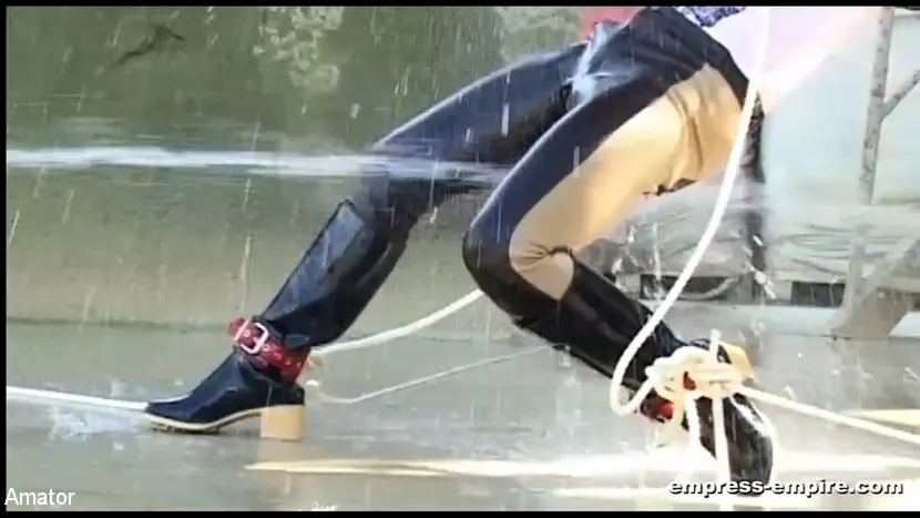 Mau en 'Aquatormentis: Parte 2 'Frente al miedo'' from 'Kink Partners' (foto 26) Kink Partners 'Aquatormentis: Parte 2 'Frente al miedo'' protagonizando Mau (foto 26)