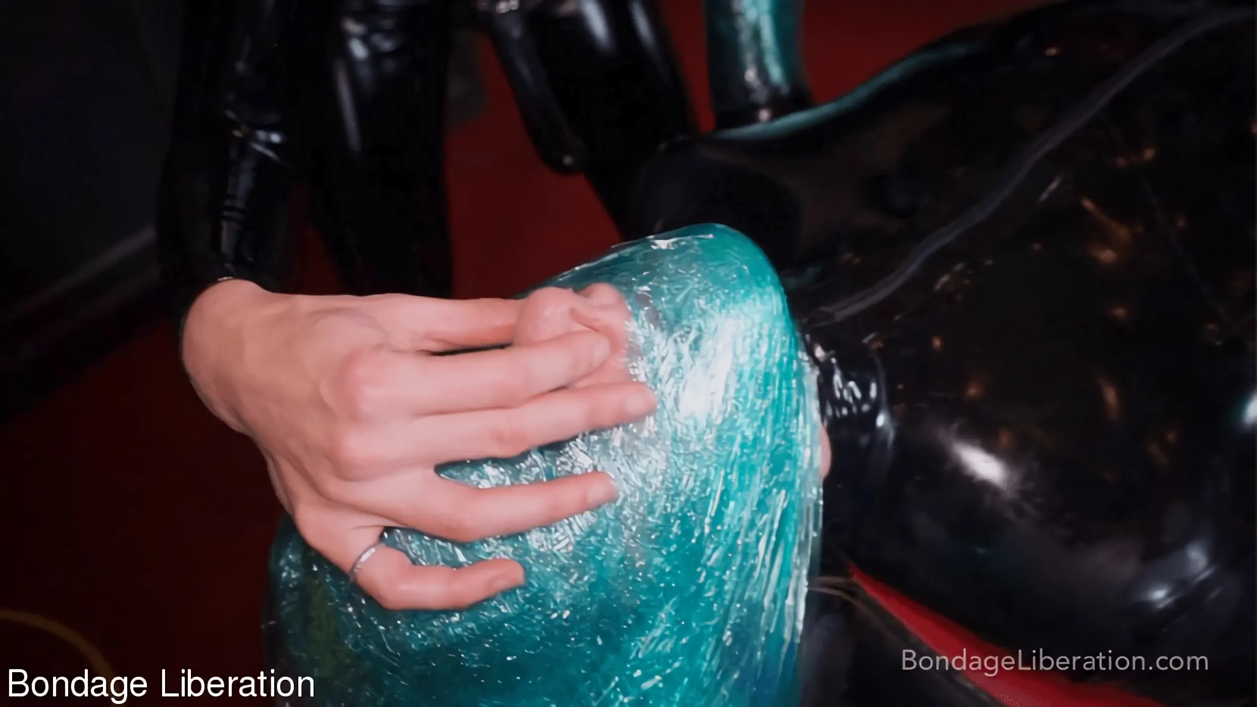 Kink Partners 'Cuando Elise conoció a Medical Slave' protagonizando Medical Slave (foto 26)