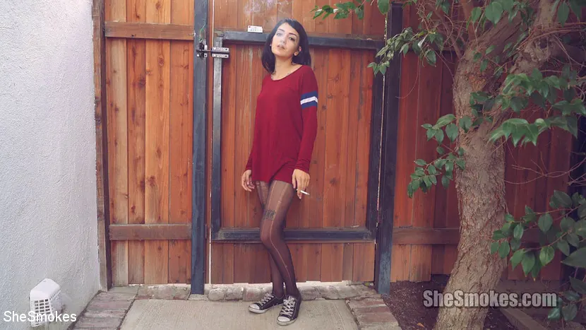 Kink Partners '彼女は10を吸う' 主演 Miche (写真 6)