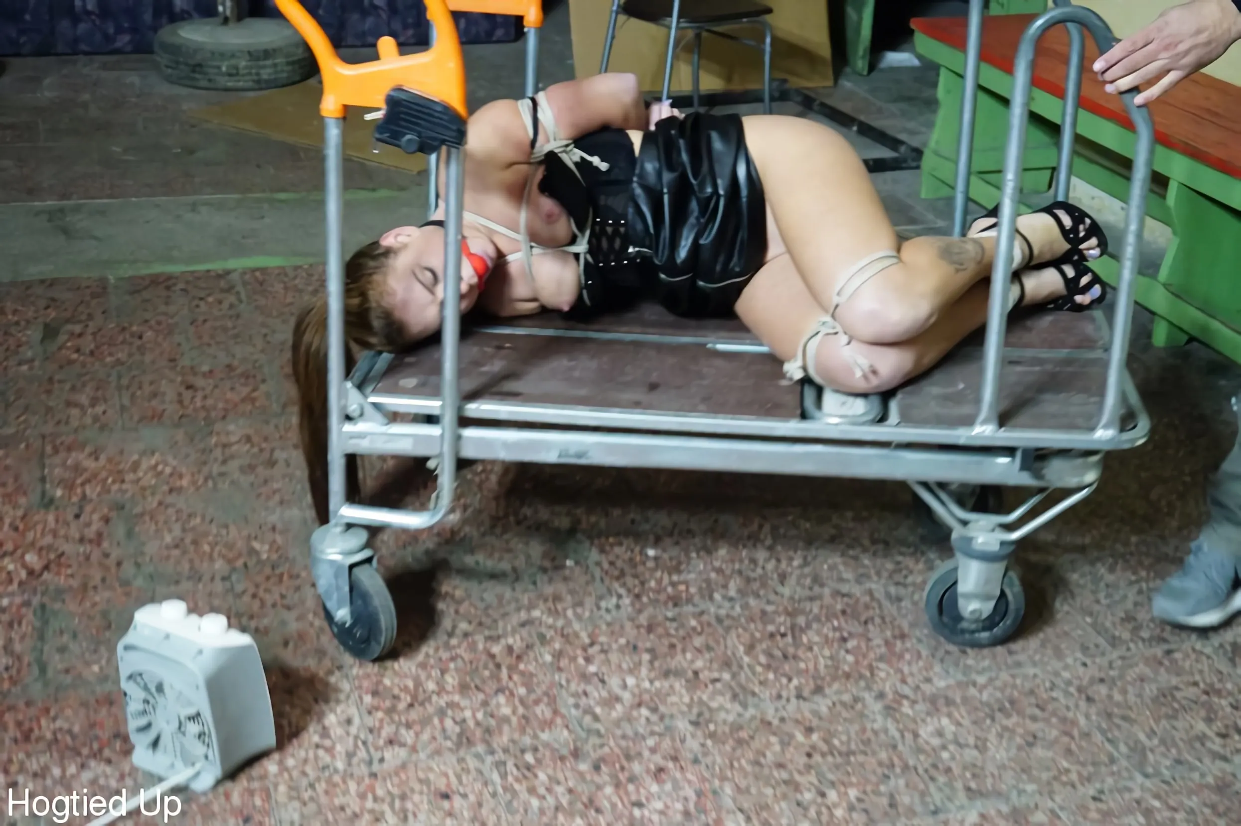 Kink Partners 'UNCOMFORTABLE AND HOGTIED' starring Mila Fox (Photo 4)