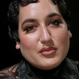 Mimosa に 'Kink Partners' 変態ジョイ:ミモザの驚異的なお尻 (サムネイル 2)