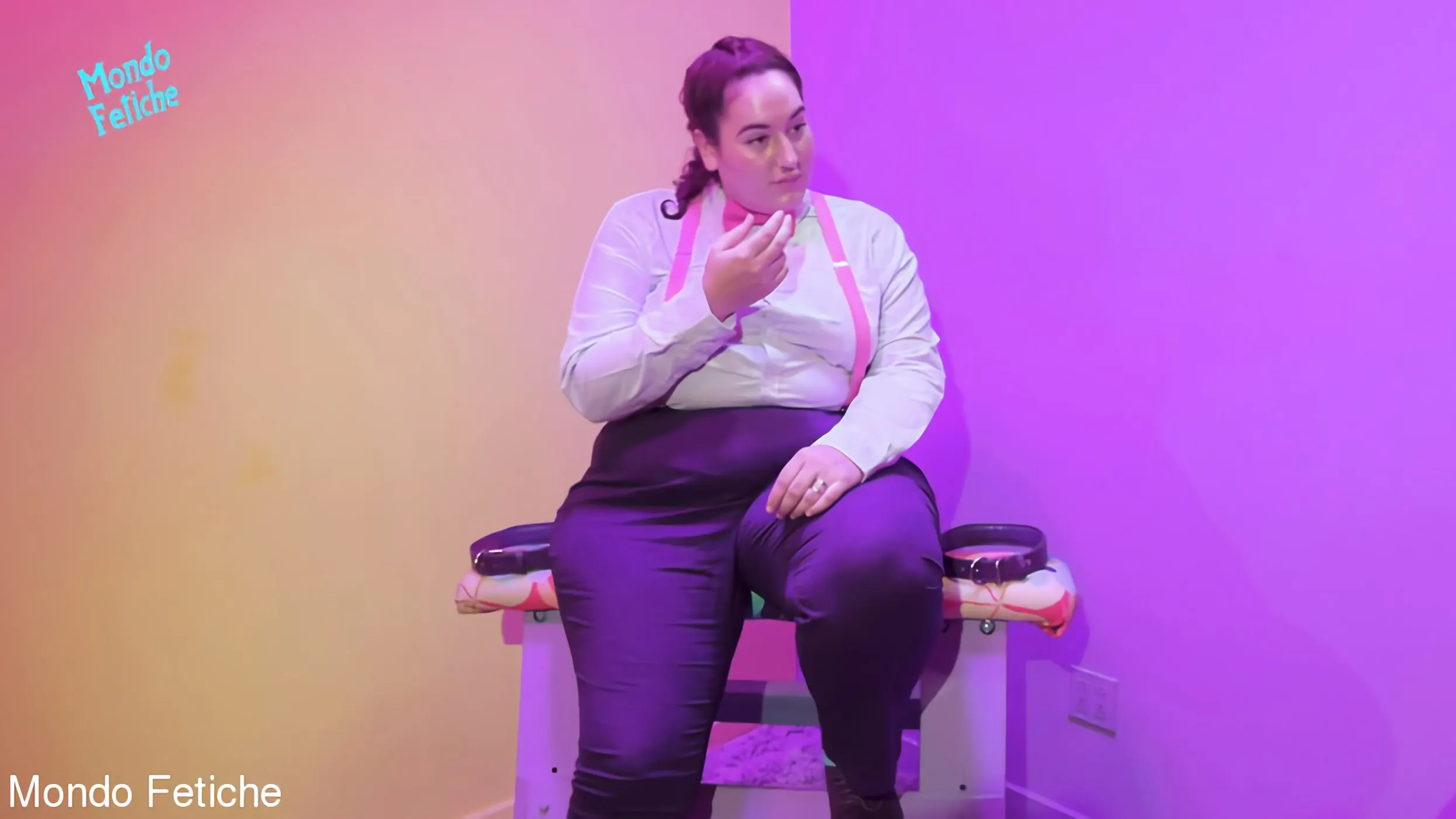 Kink Partners 'and Her Pet Toys' starring Mimosa (Photo 3)