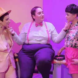 Mimosa in 'Kink Partners' and Her Pet Toys (Thumbnail 4)