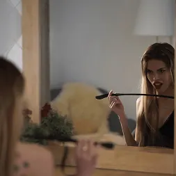 Miss Macarena に 'Kink Partners' 私はあなたの女神パート1です (サムネイル 8)