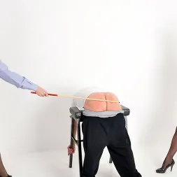 Mistress Eleise de Lacy に 司法処罰 (写真 7) Mistress Eleise de Lacy に 'Kink Partners' 司法処罰 (サムネイル 7)