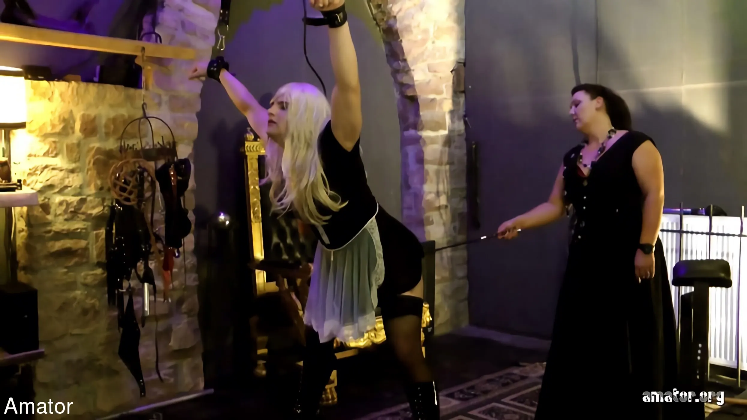 Kink Partners 'レディ・シヴァ:シシートレーニング(4人中1人)' 主演 Mistress Shiva (写真 7)