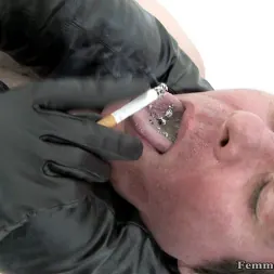 Mistress Vixen en La confesión - Parte 1 (foto 3) Mistress Vixen en 'Kink Partners' La confesión - Parte 1 (Miniatura 3)