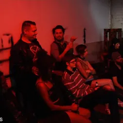 Nikki Darling en 'Kink Partners' Orgía traidora (parte 3 de 4) (Miniatura 5)